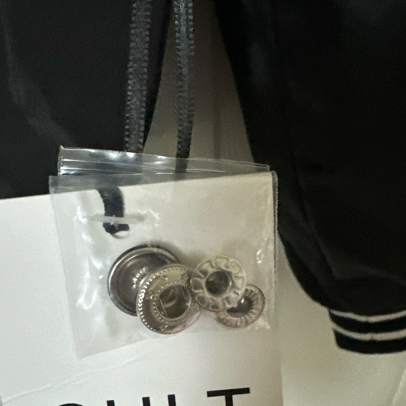 New With Tags Cult Favorite Basics Woman’s  XL Black Brooklyn Jacket - Picture 9 of 16